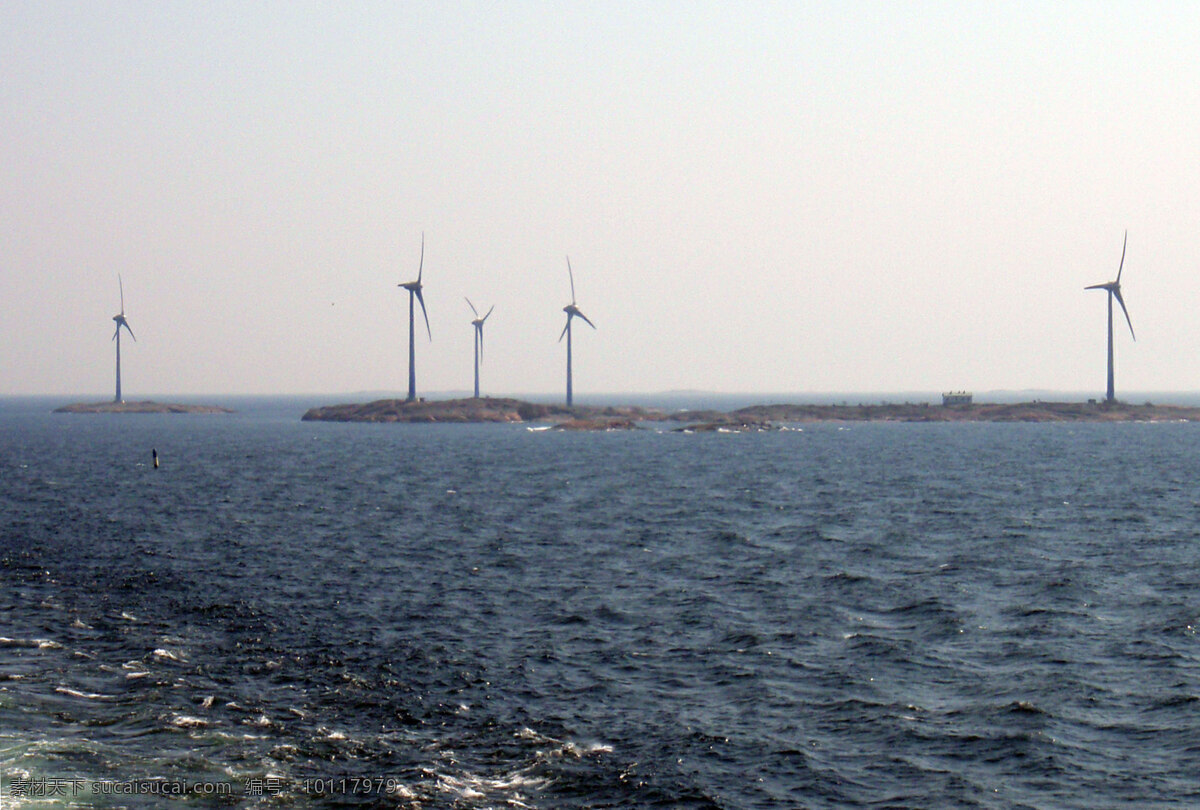 风力发电 风力发电机 风力 发电机 风扇 海边 大海 水面 工业生产 现代科技