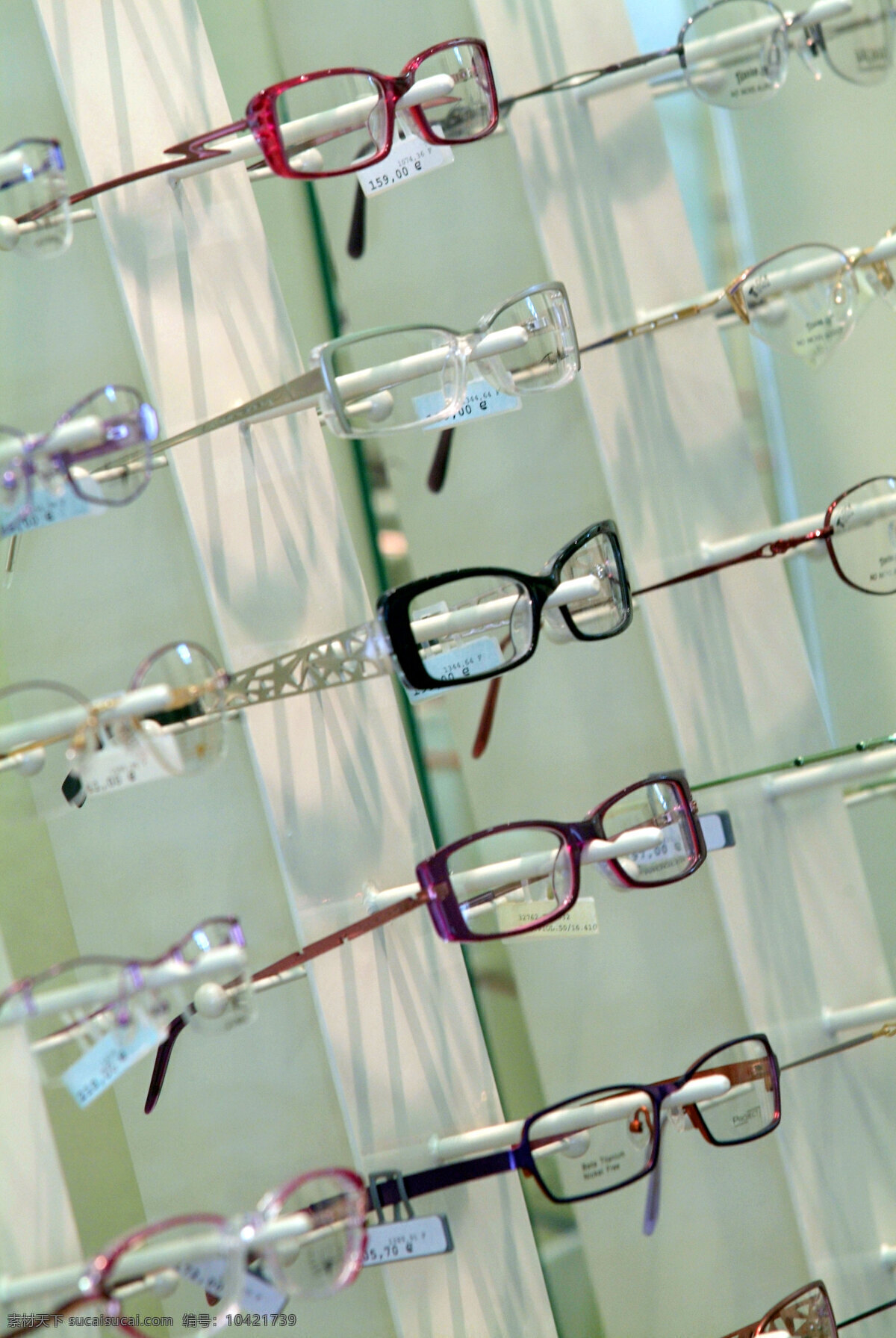眼镜架 素材图片 眼镜 眼镜素材 眼镜摄影 眼镜销售 眼镜店 摄影图片 其他类别 生活百科