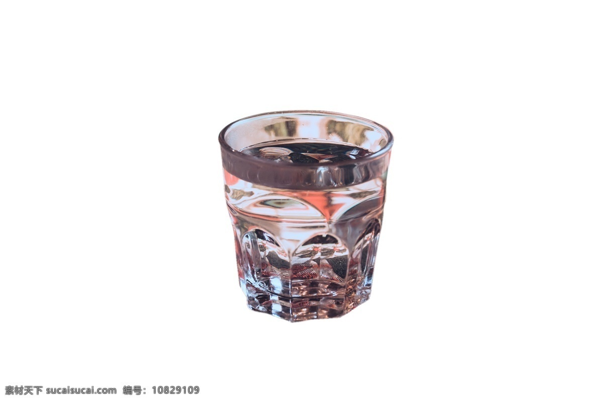 装满 水 透明 玻璃杯 透明玻璃杯 大玻璃杯 直身杯子 透明杯子 酒杯实物 啤酒杯