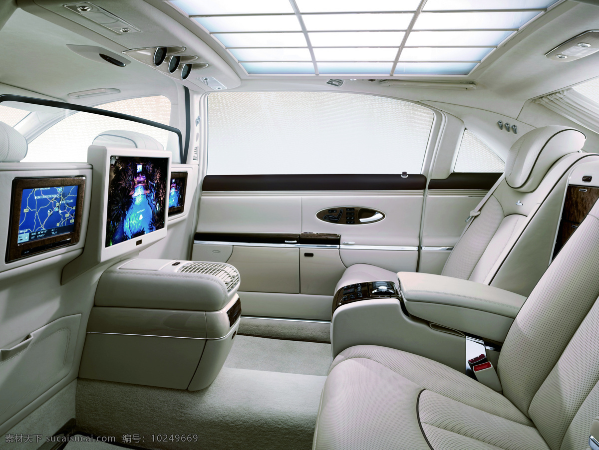 迈 巴赫 车 内 宽敞 特写 maybach 迈巴赫 汽车 交通工具 名车 豪车 豪华 奢侈 昂贵 黛米勒 梅赛德斯 舒适 后座 车载电视 真皮 座椅 沙发 迈巴赫名车 现代科技