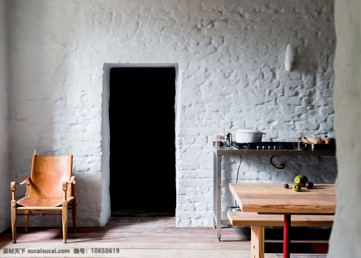 现代 时尚 浅蓝色 背景 墙 客厅 室内装修 效果图 木地板 客厅装修 木制椅子 木餐桌