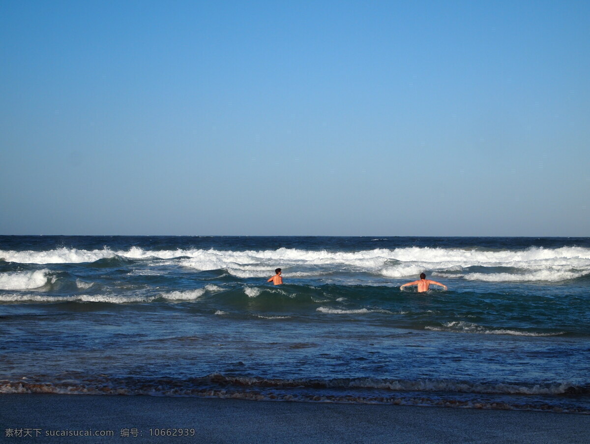 海滩 碧海蓝天 大海 海 旅游摄影 人文景观 沙滩 游泳 滩 海天一色 coastal beach seabeach psd源文件