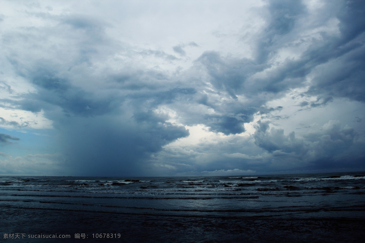 暴风雨前夕 钦州港 防城港 北部湾 海边 黑沉沉的海边 旅游摄影 国内旅游