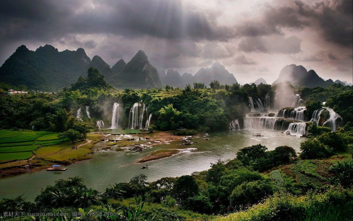 桂林山水 山水风光 瀑布 流水 小河 云雾 远山 稻田 自然景色 自然景观 自然风景