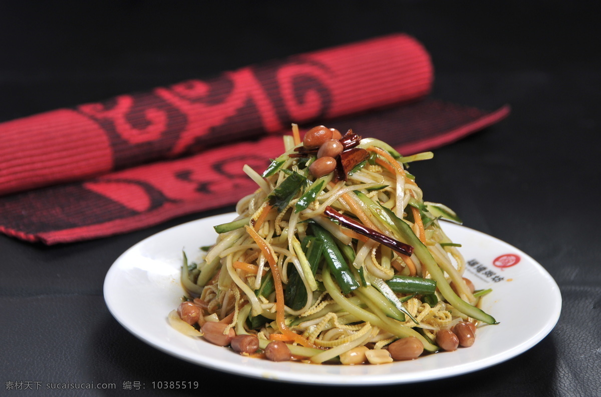 家常凉菜 凉菜 东北菜 农家菜 家常菜 花生 干豆腐丝 黄瓜 传统美食 餐饮美食