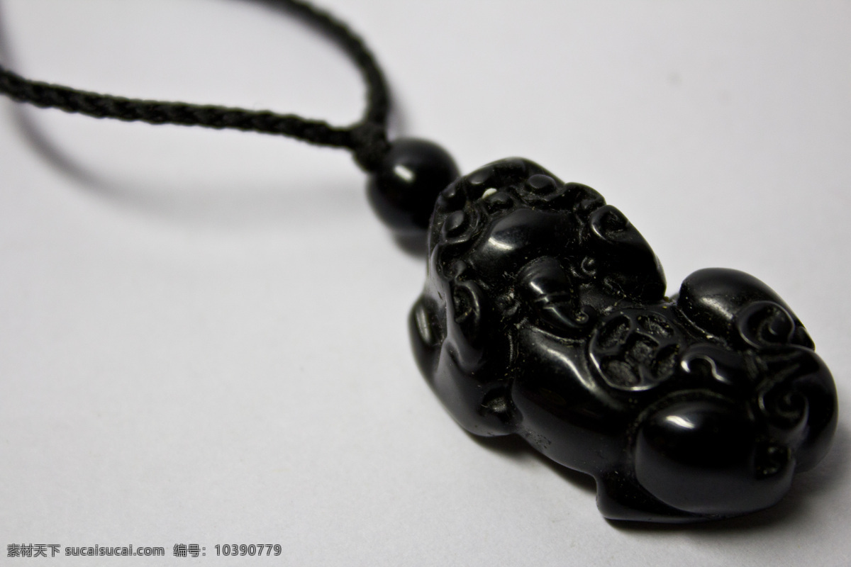 黑耀石貔貅 黑耀石 貔貅 挂件 吊坠 和田玉 传统文化 文化艺术