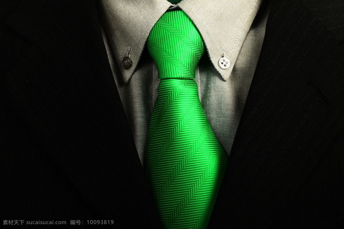 绿色 领带 黑色 西装 职业男性 西服 商务男士 衬衫 绿色领带 白领 职业人物 商务人士 珠宝服饰 生活百科
