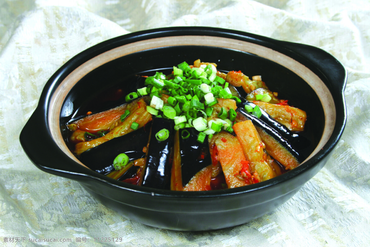 红烧茄子 鱼香茄子煲 鱼香 茄子煲 茄子 传统美食 餐饮美食