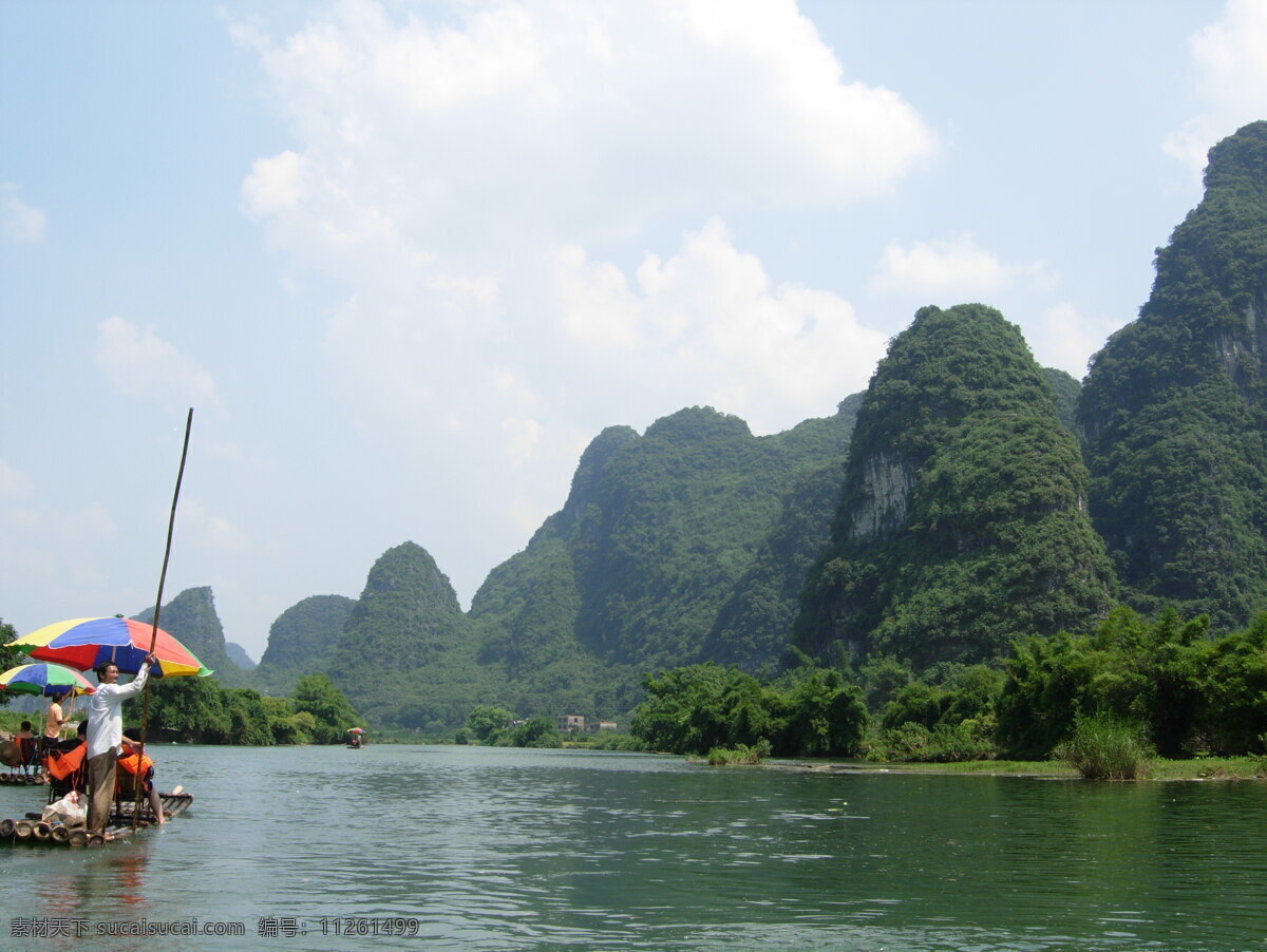 风景 精美风景 美丽风景 山 山峦 山峰 群山 树 绿树 水 湖水 植物 人 人物 竹排 竹筏 筏子 旅游摄影 国内旅游 阳朔风景 摄影图库