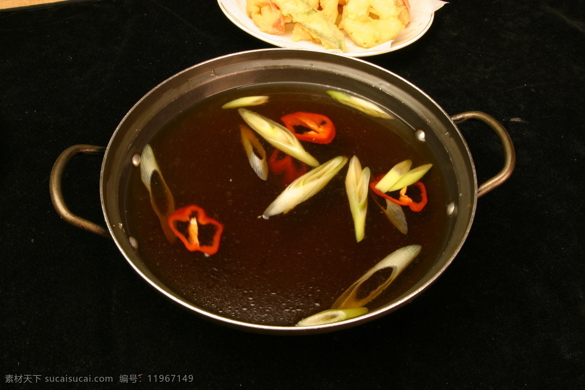 牛肉 火锅 餐饮美食 传统美食 干锅 家常菜 牛肉火锅 农家菜 铁板 锅仔 精美菜图 psd源文件