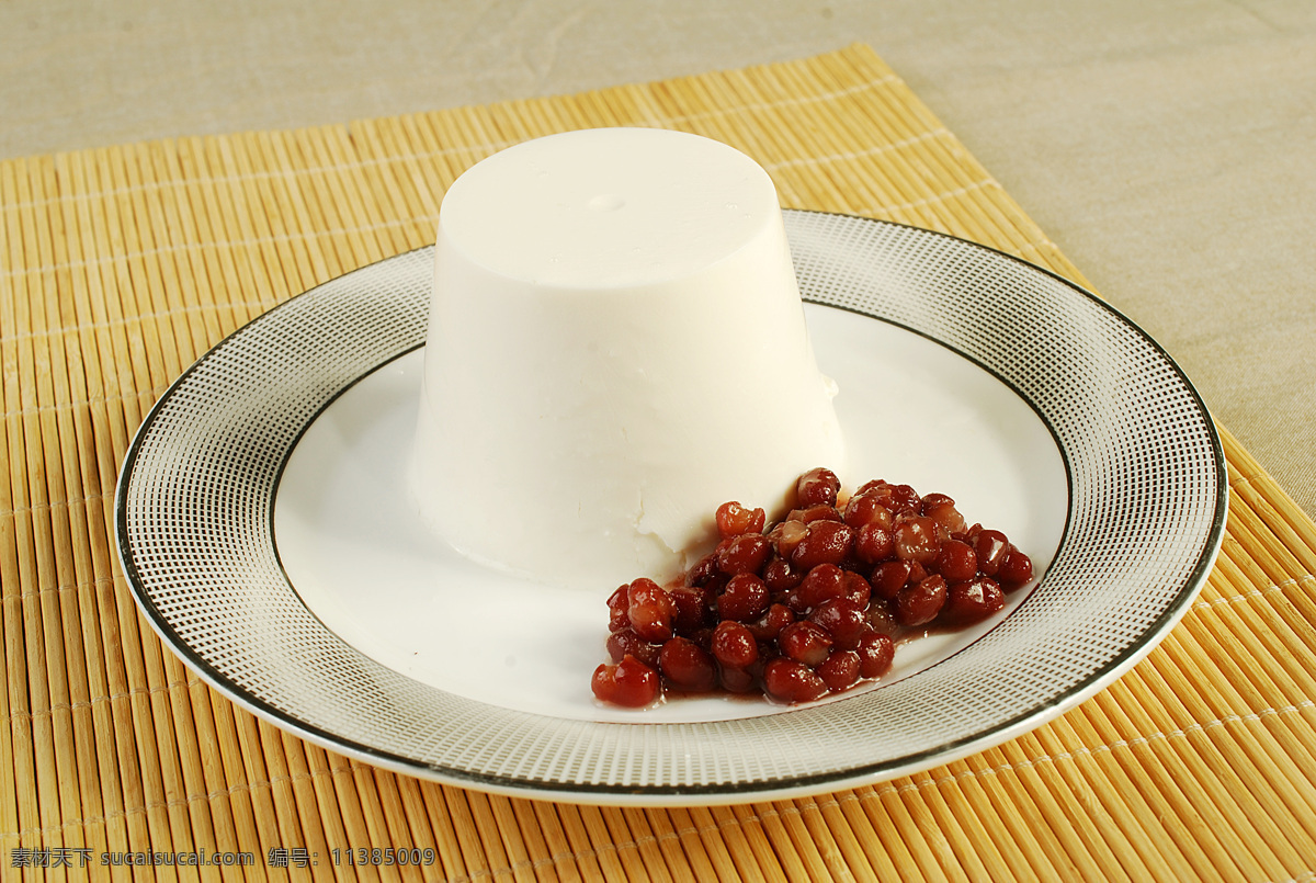 餐饮美食 传统美食 美食 仙 芋 传奇 仙芋传奇 焗香芋布甸 仙芋 港式牛奶布丁 牛奶布丁 psd源文件 餐饮素材