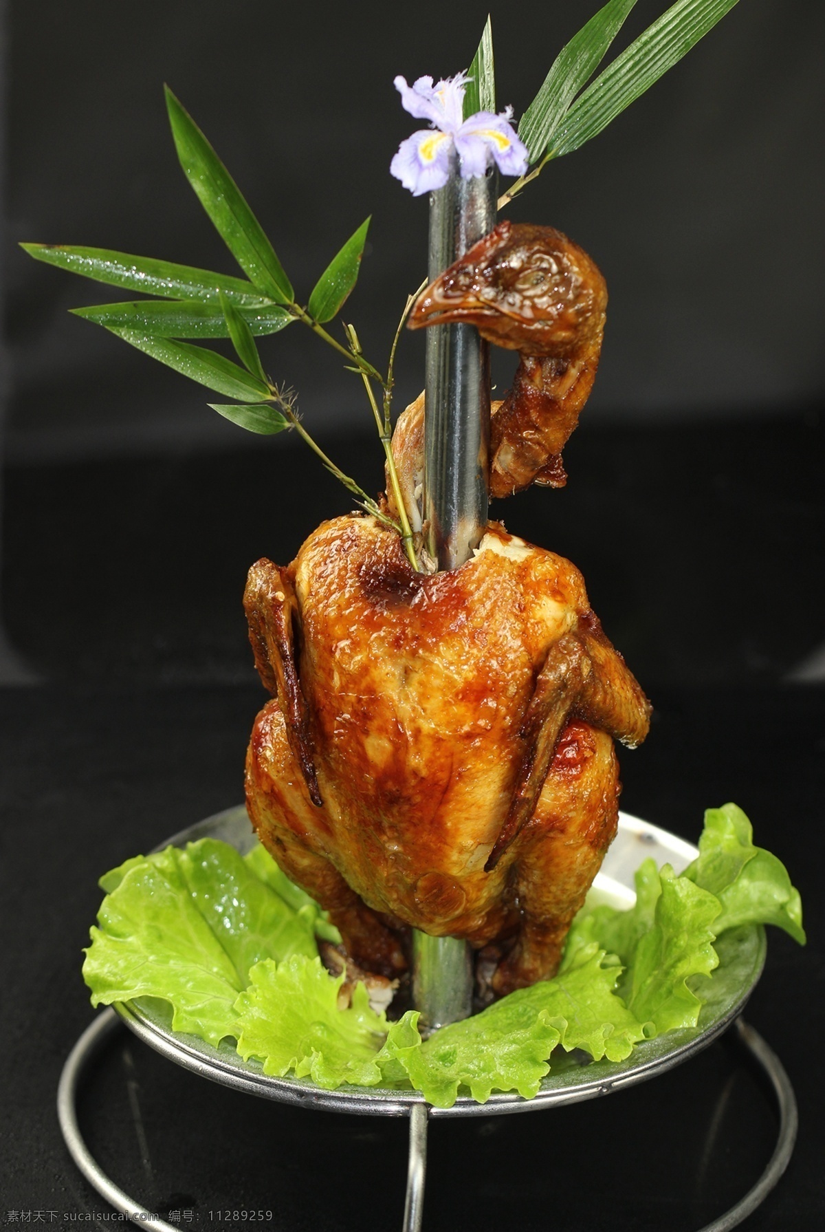 创意钢管鸡 跳钢管舞的鸡 钢管鸡 烤鸡 碳 餐饮美食 传统美食