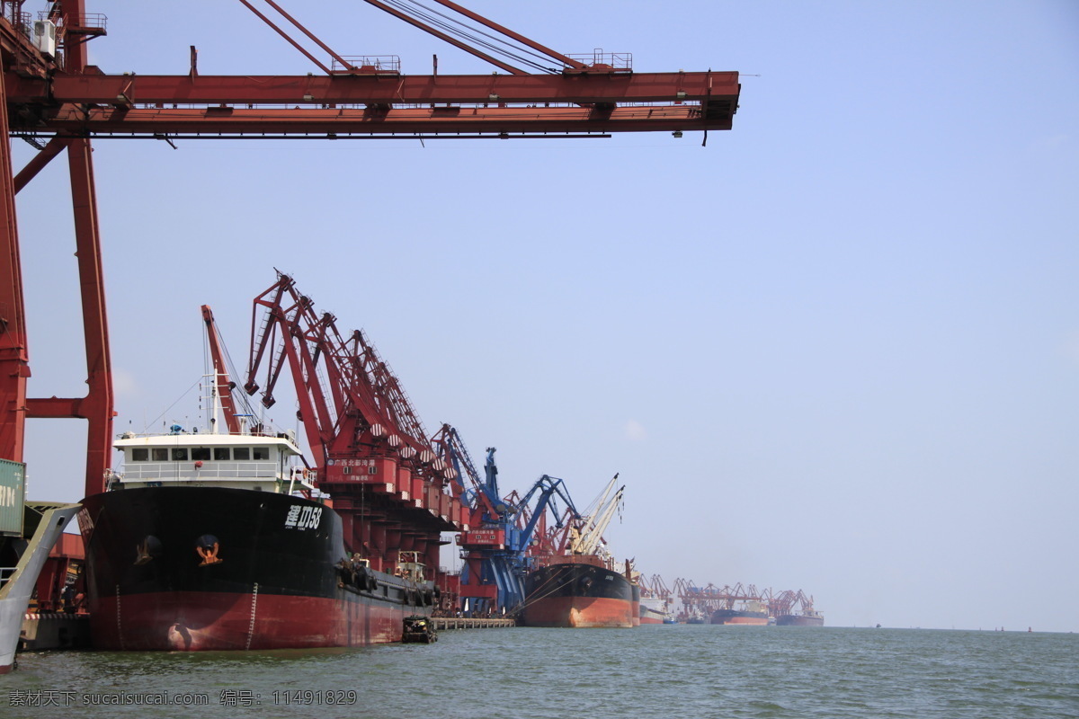 广西 防城港 港务局 码头 风景 集装箱 货轮 现代科技 工业生产