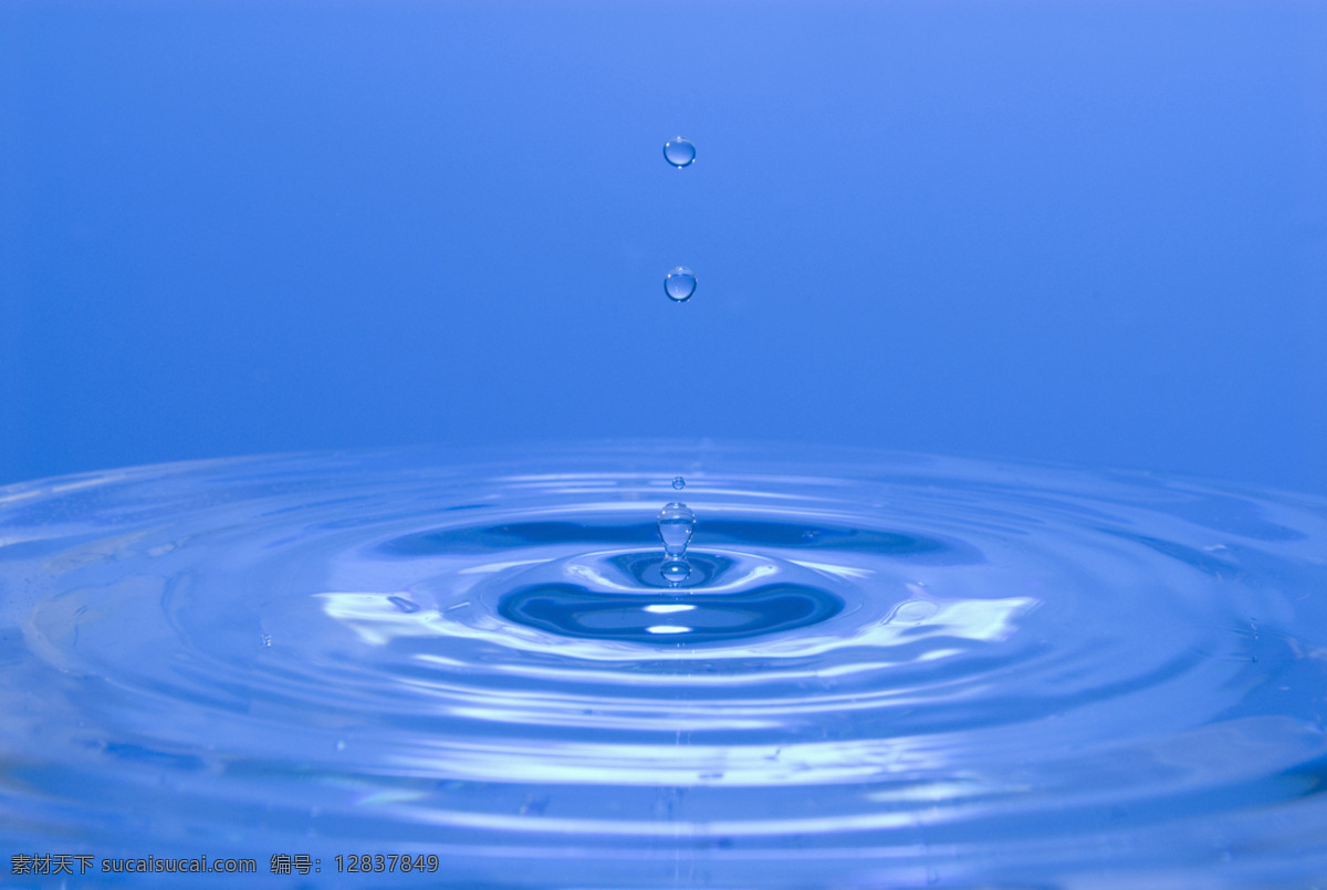 水面涟漪 水珠 水面 水 涟漪 水素材 气泡 动态水 水滴 水气泡 水泡 水花 水花溅起 生活百科 生活素材