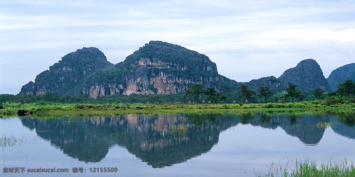 大自然 倒影 风景 风景画 旅游 美景 山 山清水秀 山水 云雾 山水风景 自然景观 群山环绕 松树 水 水草 家居装饰素材 山水风景画