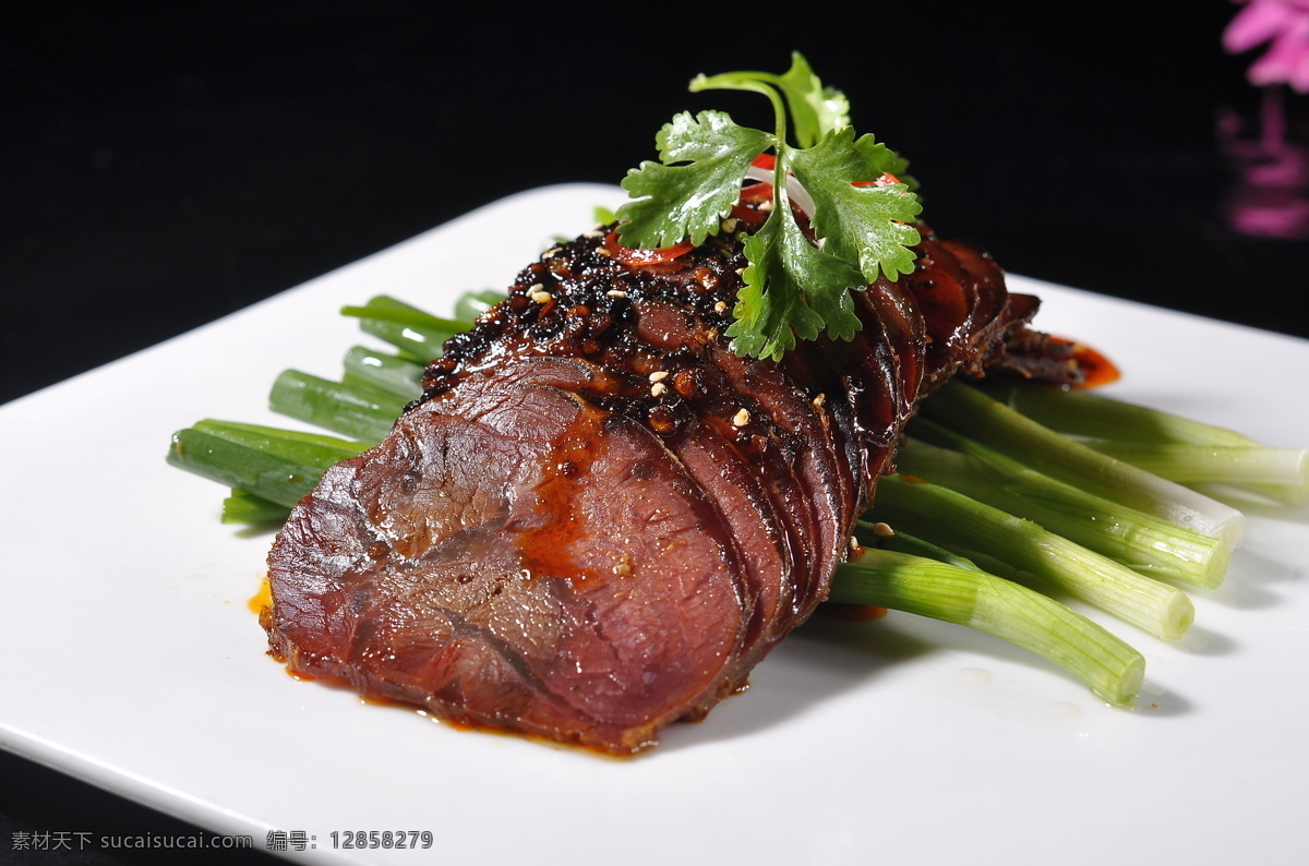 酱牛肉熟食 酱牛肉 熟食 熟牛肉 牛肉 切片牛肉 肉 美味 菜 菜肴 酱菜 酱货 食品 餐饮美食 传统美食