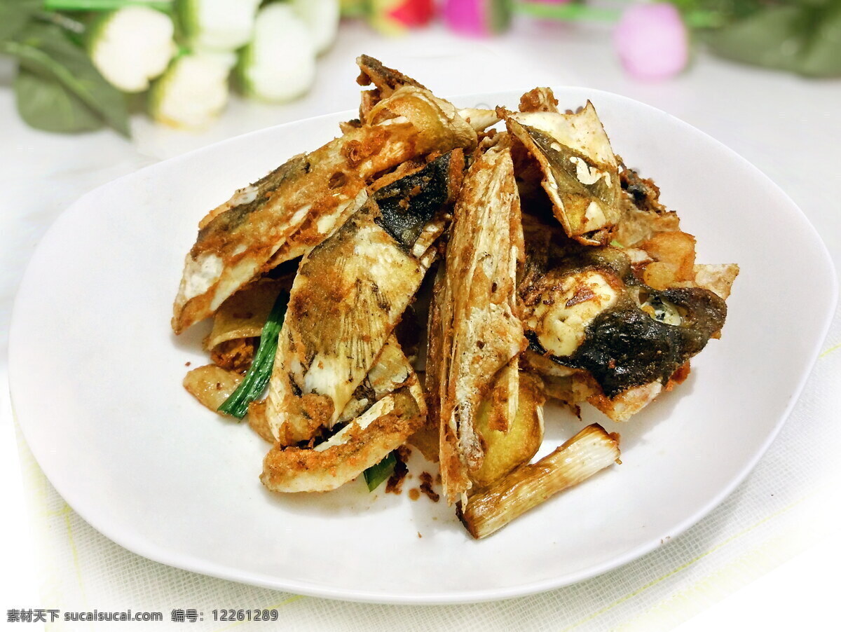 煎焗鱼头 煎焗 鱼头 顺德煎焗鱼头 顺德焗鱼头 焗鱼头 餐饮美食 传统美食