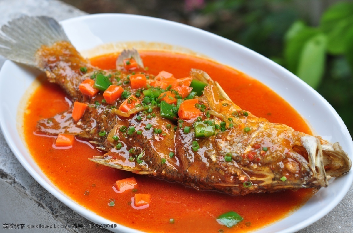 干烧全鱼 菜肴 饮食 凉菜 传统美食 餐饮美食 摄影图片