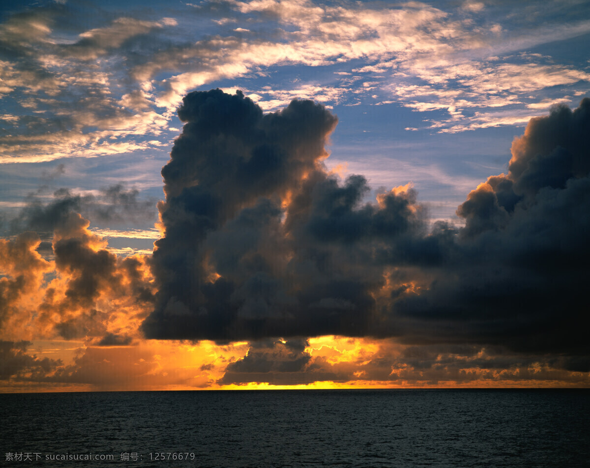 海边 日落 景象 大自然 自然风景 美丽风景 美景 景色 风景摄影 夕阳 天空 日落云彩 大海 自然景观 黑色