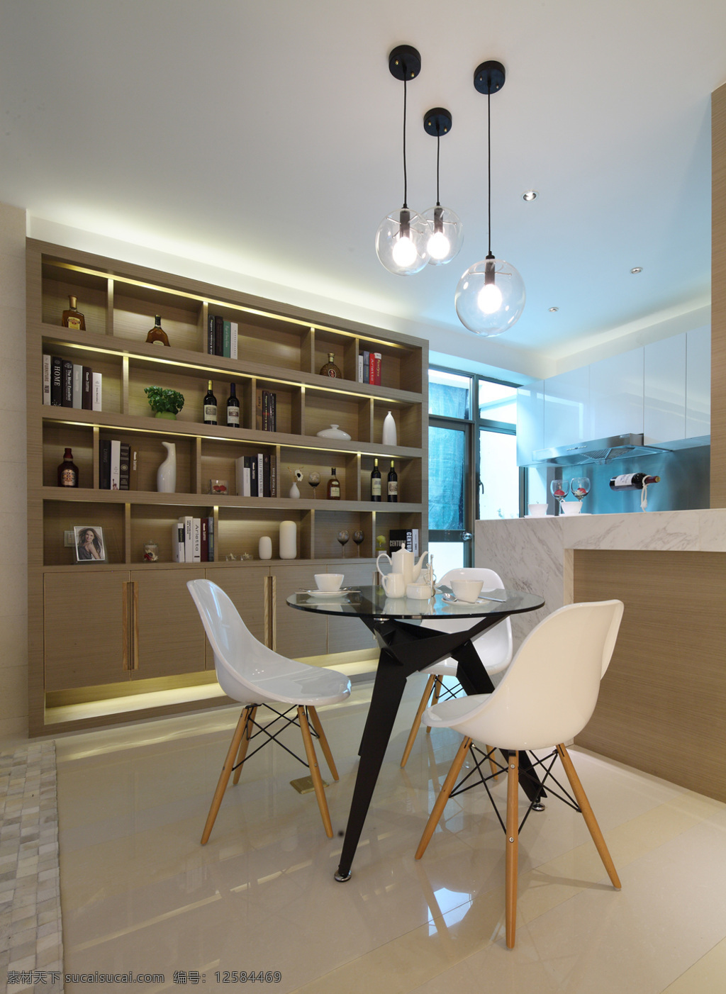 现代 简约 客厅 开放式 厨房 书架 室内装修 效果图 长吊灯 展示架 圆桌 白色座椅 客厅装修