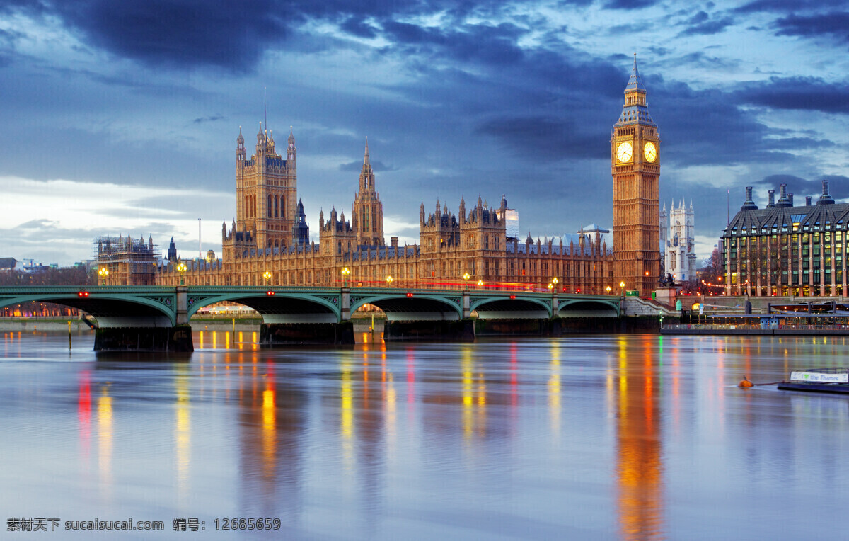 伦敦 城市 大本钟 电话亭 地标 路灯 英国 街头 古建筑 议会大厦 泰晤士河 河流 大桥 拱桥 桥梁 旅游摄影 国外旅游