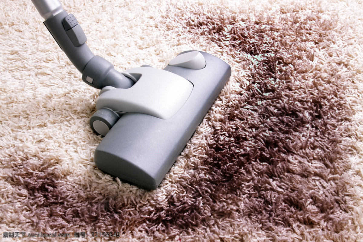 地毯 吸尘器 地毯和吸尘器 地板 人物 打扫卫生 其他类别 生活百科