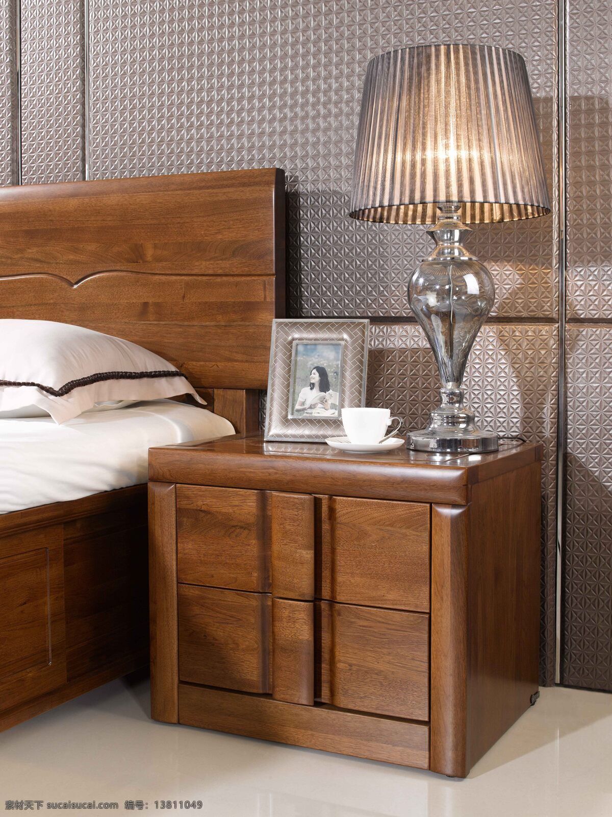 床头柜 环境设计 家具 实木 室内设计 缇香公馆 东升家具 木制家具 家居装饰素材