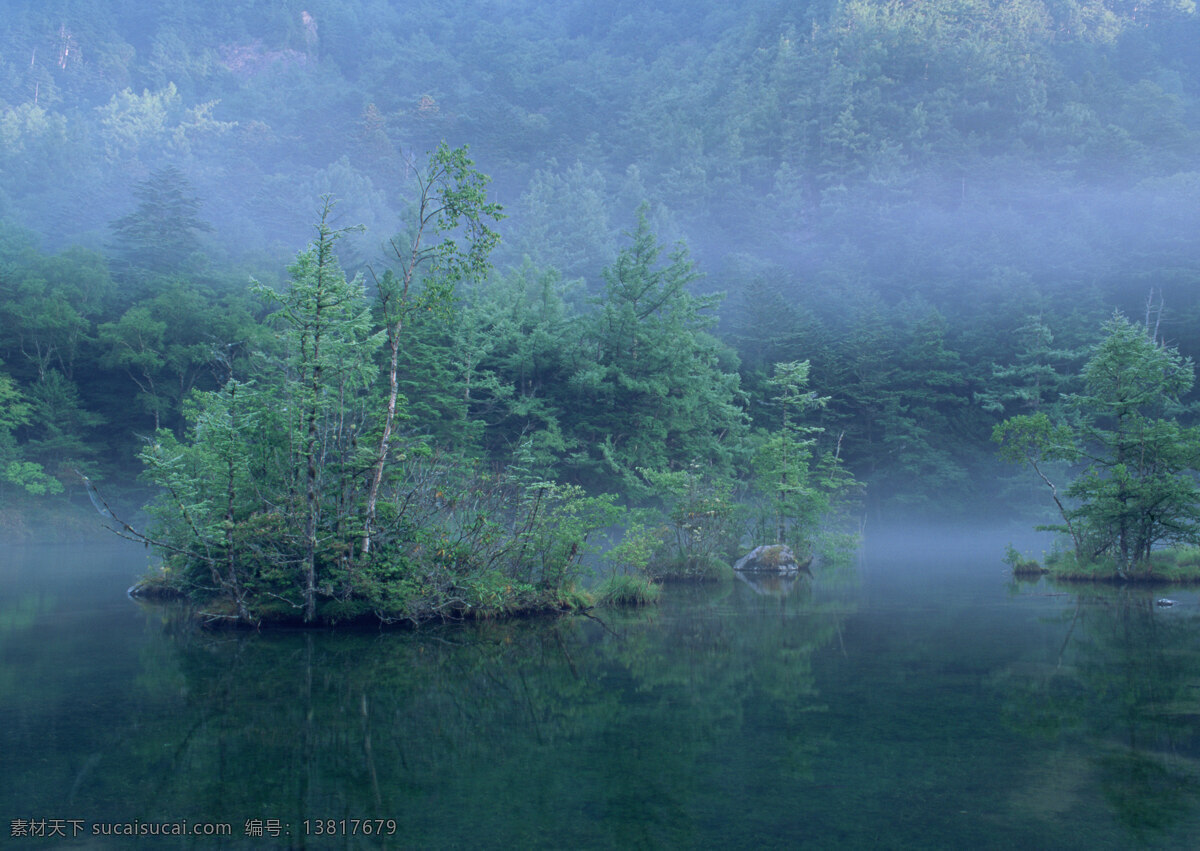 自然 景色 美丽风景 风光 美景 湖泊 湖水 倒影 雾 自然景观 山水风景 四季风景 风景图片