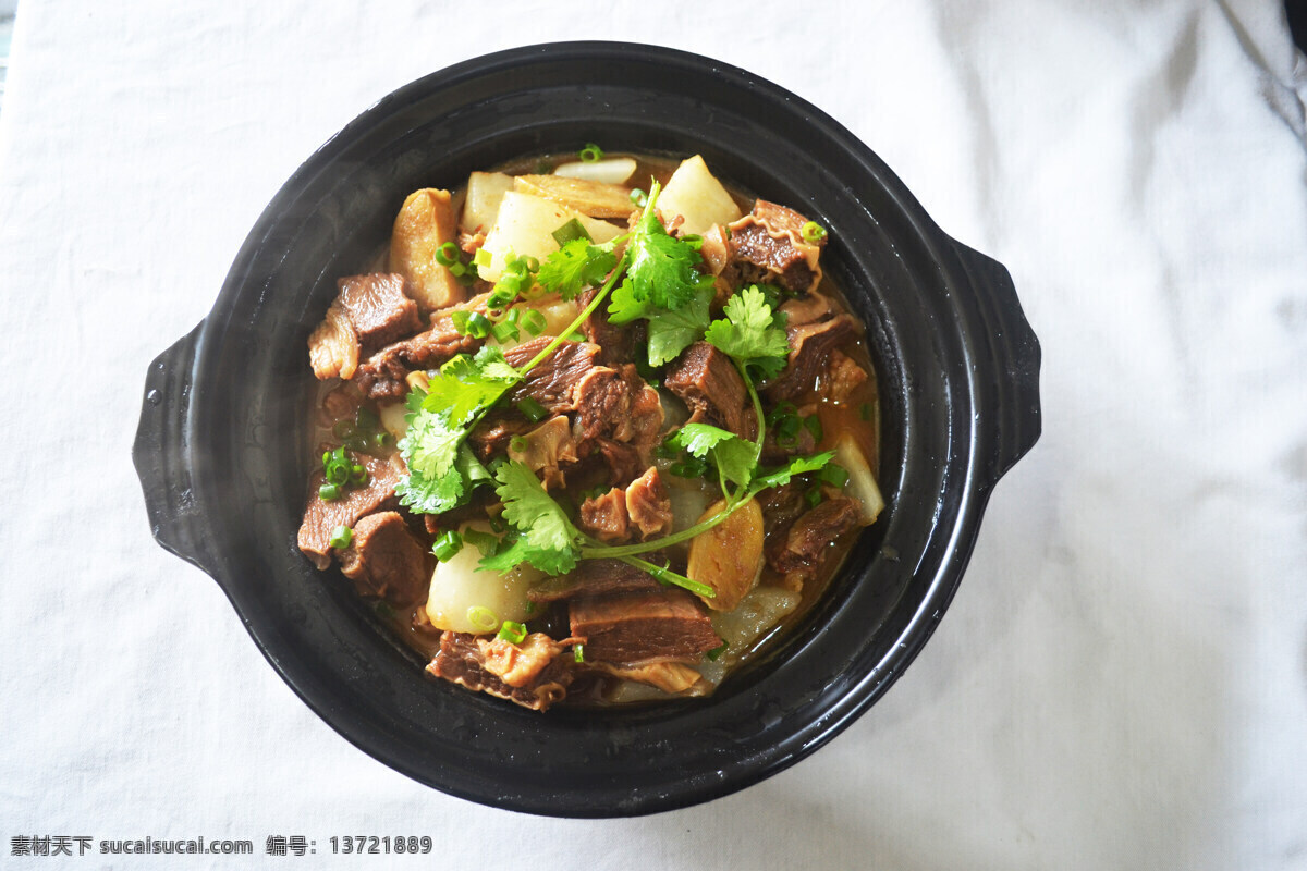 萝卜牛腩煲 萝卜 牛腩煲 美食 家常菜 砂锅 美食图片 餐饮美食 传统美食