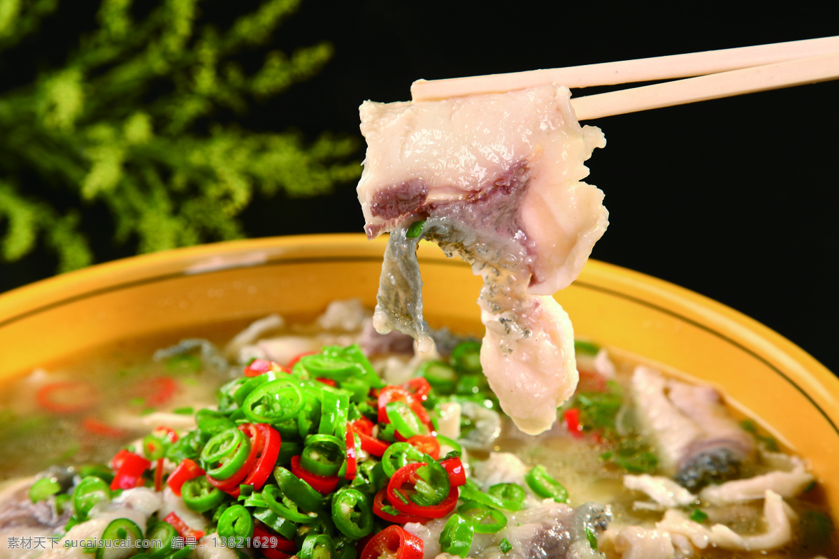 鲜椒钵钵鱼 钵钵鱼 鲜椒鱼 炖鱼 鱼 菜品 餐饮美食 传统美食
