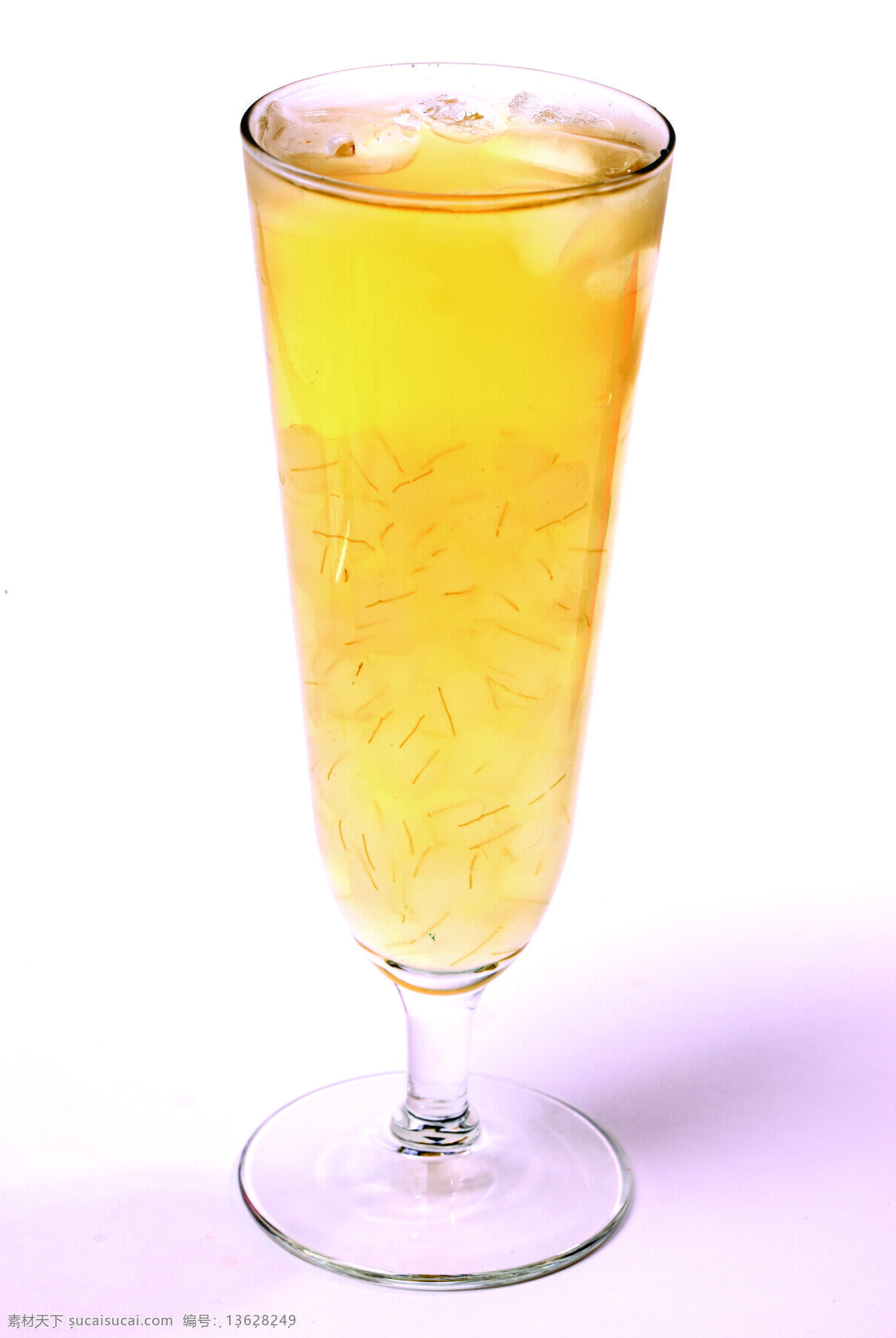 冰块 餐饮美食 橙汁 高脚杯 果汁 健康生活 健康饮食 冰 冰橙汁 大杯橙汁 消暑饮品 果汁文化 饮品 饮料酒水 psd源文件 餐饮素材