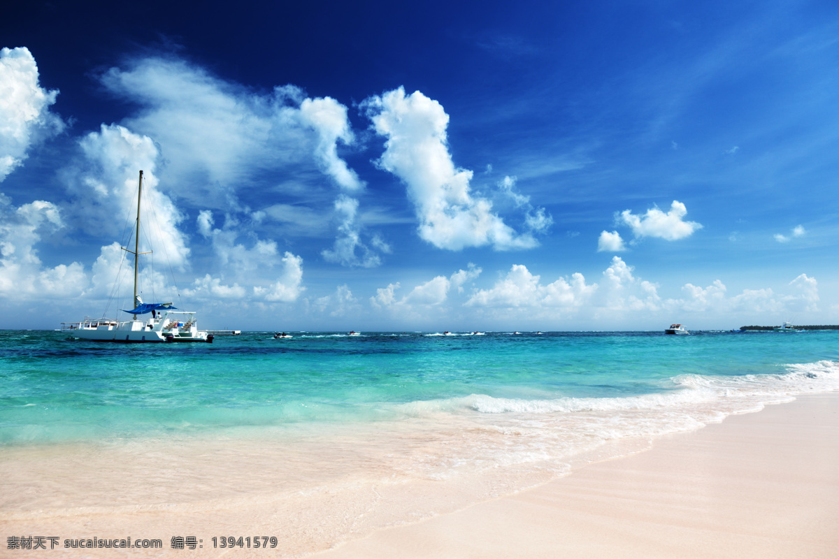 美丽 沙滩 风景 美丽风景 景色 沙滩美景 海滩 海岸风光 蓝天白云 大海 海边 大海图片 风景图片