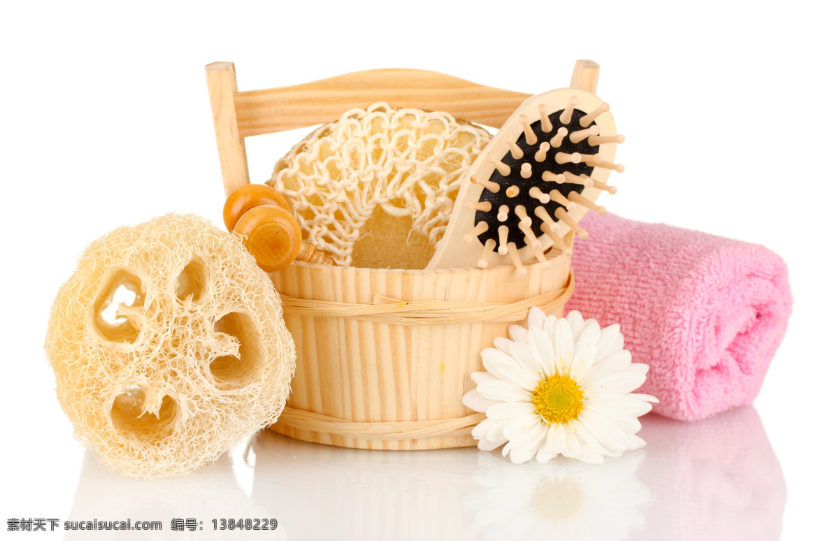 美容用品 梳子 花朵 鲜花 毛巾 生活用品 美容化妆 护理 spa 美容广告 其他类别 生活百科 白色