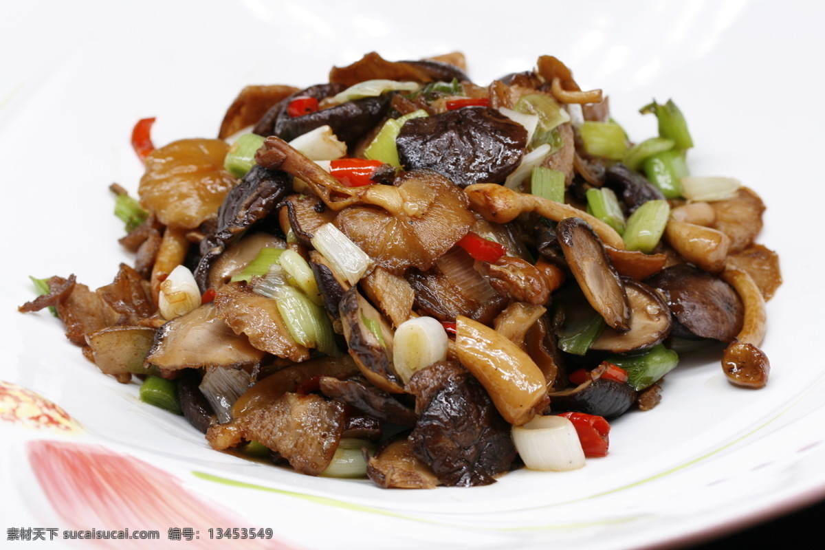 菌香小炒 特色小炒 菌菇 茶树菇 香菇炒肉 菜谱 餐饮美食 传统美食