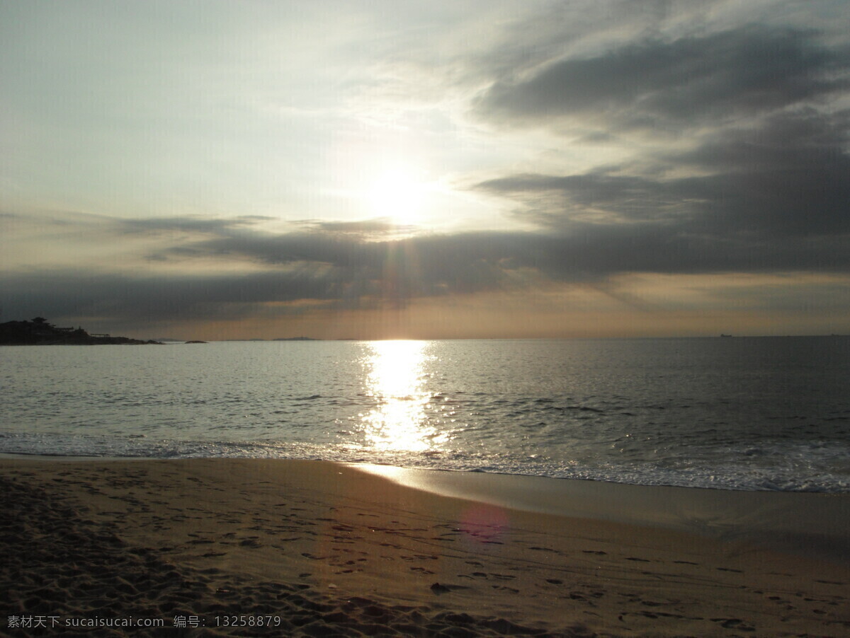 大海 风景 海景 海浪 海水 海滩 日出 日落 夕阳 沙滩 阳光 山水风景 自然景观 psd源文件