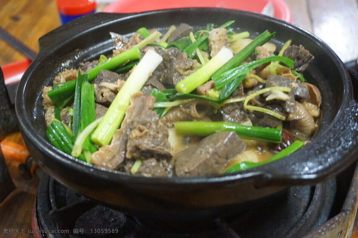 牛杂煲 牛杂 特色牛杂煲 美味牛杂 回味牛杂 饮食 餐饮美食 传统美食 美食照片