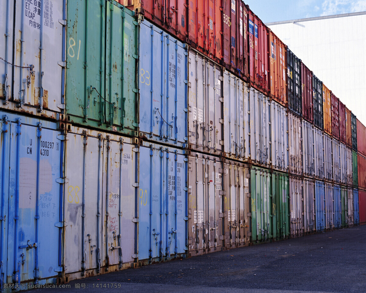 集装箱 码头 塔吊 港口 运输 物流 进出口 海关 检验 储存 仓库 物流园 工业生产 现代科技