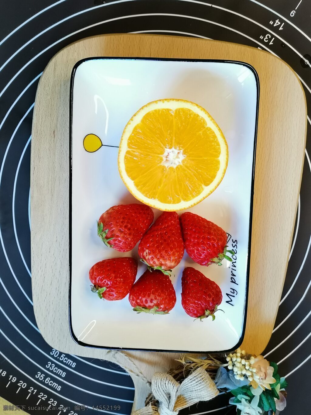 草莓 橙 新鲜 水果 美味