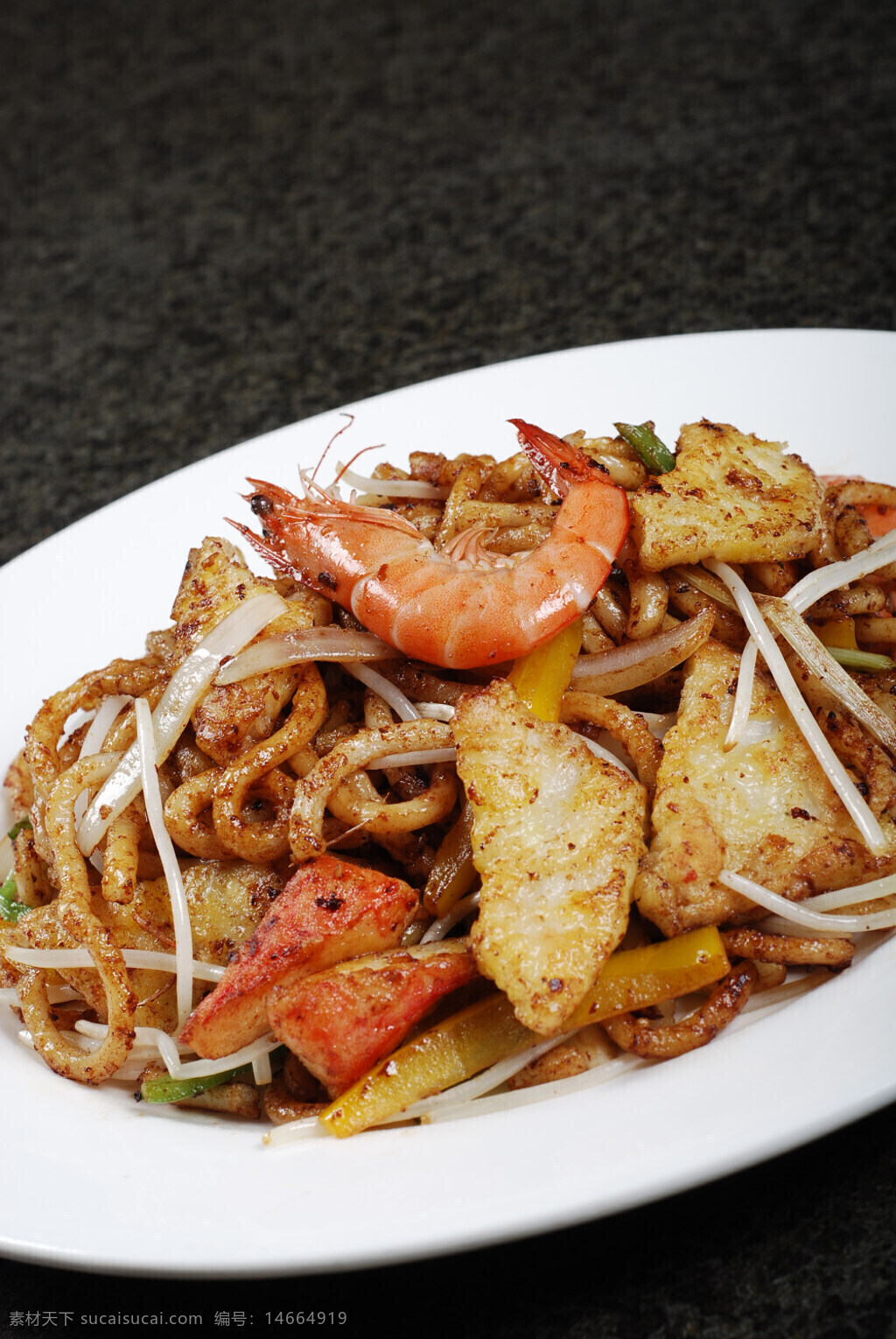 麻辣鲜香 新鲜大虾 美味海鲜 炒乌冬面 乌冬面 日式料理 营养中餐 美食餐饮 辣味炒面 海鲜虾 豆芽配菜
